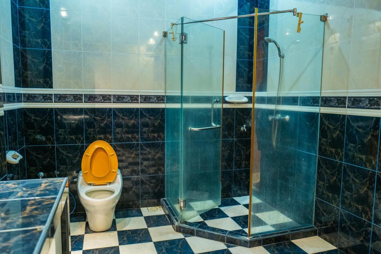 Mk Homestay Wakaf Che Yeh With Bathtub - Max 14 Pax Кота-Бару Экстерьер фото