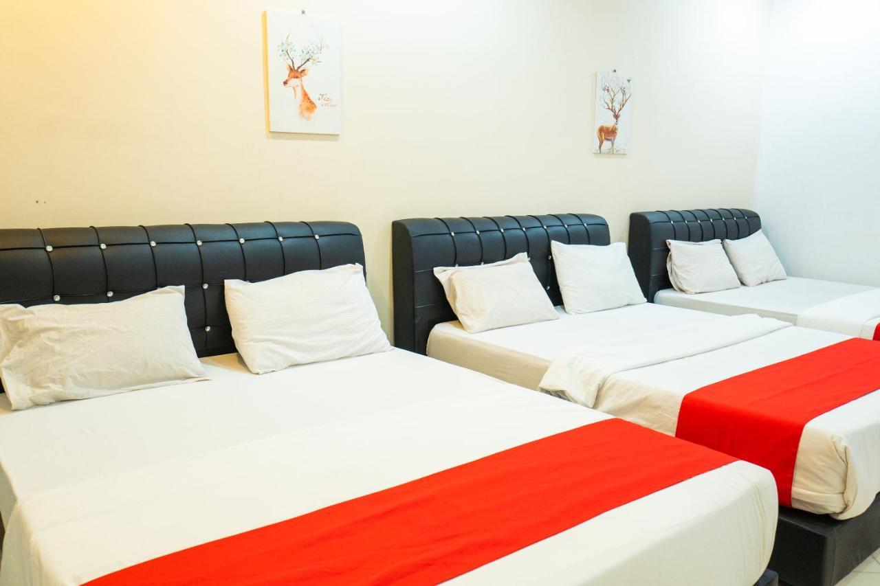 Mk Homestay Wakaf Che Yeh With Bathtub - Max 14 Pax Кота-Бару Экстерьер фото